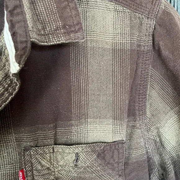 Levi's Brown and Green Flannel Plaid Shirt - Picture 6 of 6